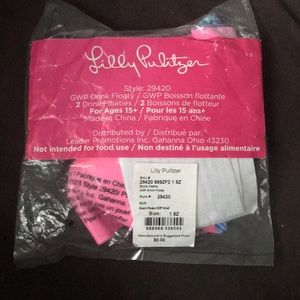 Lilly Pulitzer Accessories - 2 drink float coasters Lilly pulitzer nwt pool Lilly Pulitzer Accessories - 2 drink float coasters Lilly pulitzer nwt pool
